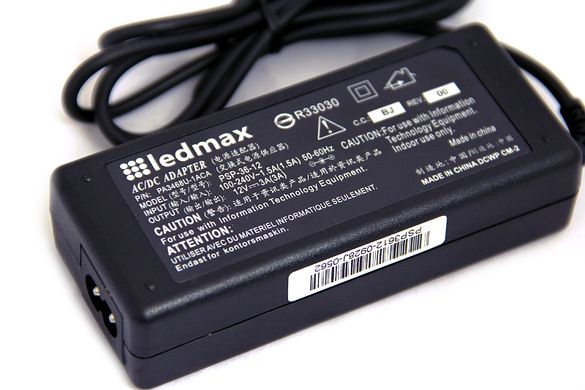 Пластиковий мережевий адаптер Ledmax 36Вт 12V Standart фото